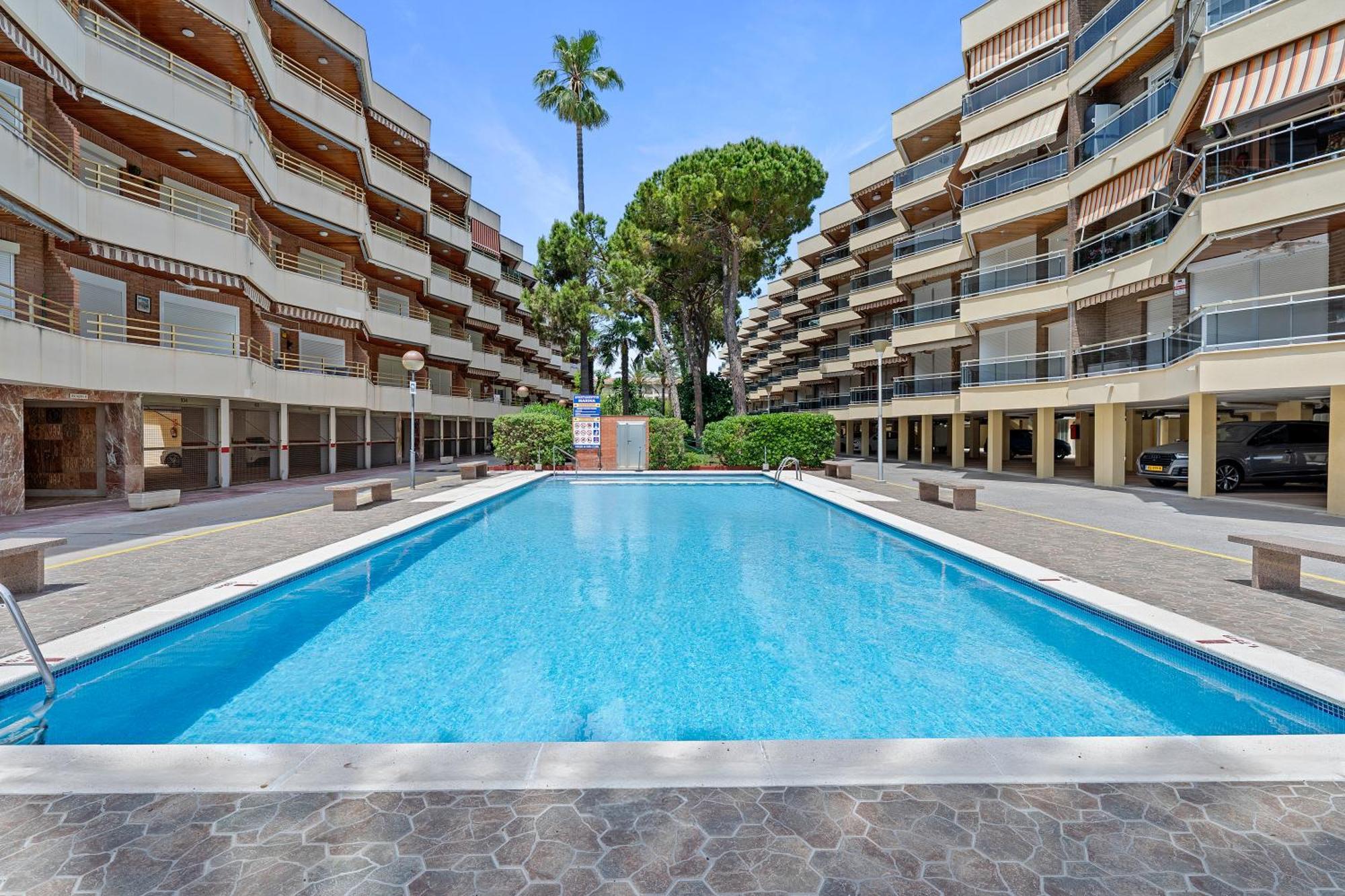 Appartement Cambrils Front De Mer Eksteriør bilde